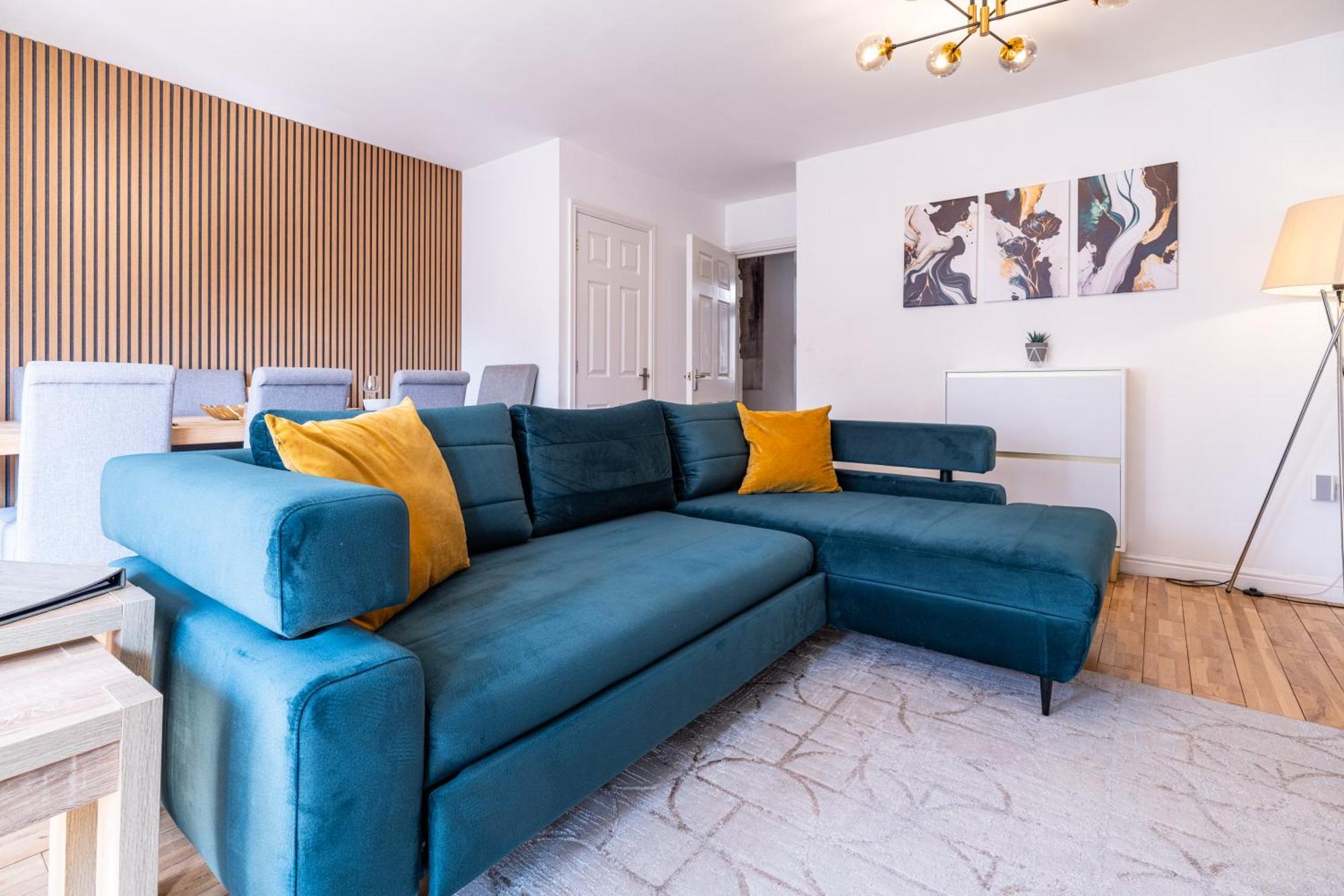 Modern And Spacious Home From Home 1 Mile From M1 - With Netflix, Prime Video, Ps5, Free Parking, Superfast Wifi, Bbq - Sleeps 11 - By Brightleap Apartments Milton Keynes Exterior foto