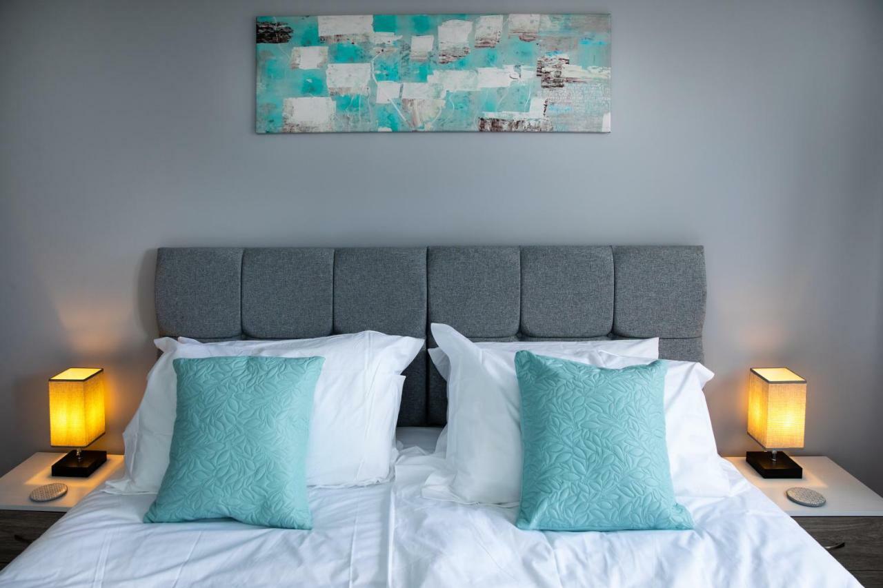 Modern And Spacious Home From Home 1 Mile From M1 - With Netflix, Prime Video, Ps5, Free Parking, Superfast Wifi, Bbq - Sleeps 11 - By Brightleap Apartments Milton Keynes Exterior foto